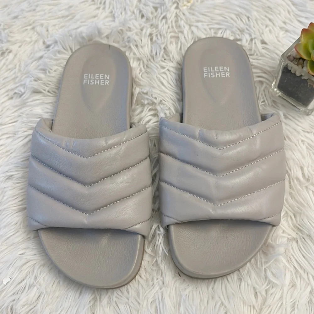 Eileen Fisher Haze Barley Nappa leather grey comfort slides sandals size 6.5